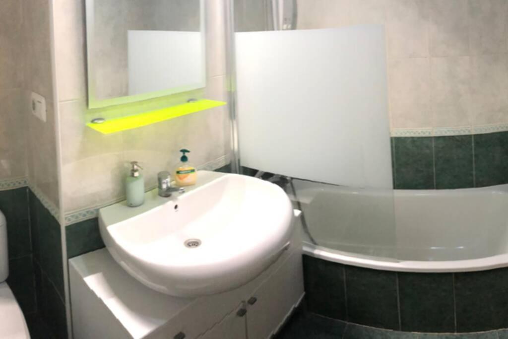 Beautiful Apartment With Swimming Pool And Beach Alicante Kültér fotó