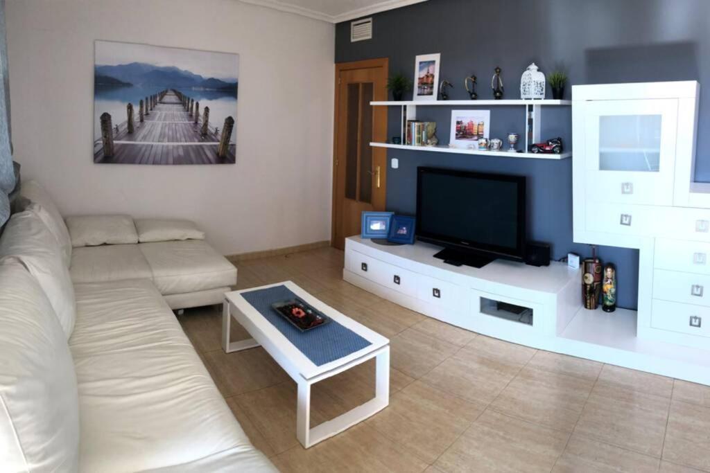 Beautiful Apartment With Swimming Pool And Beach Alicante Kültér fotó