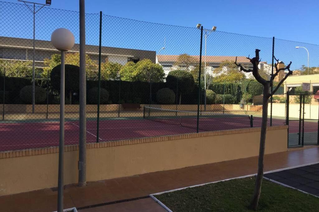 Beautiful Apartment With Swimming Pool And Beach Alicante Kültér fotó