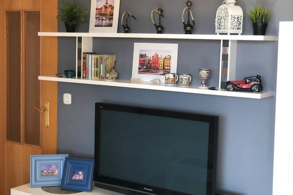 Beautiful Apartment With Swimming Pool And Beach Alicante Kültér fotó